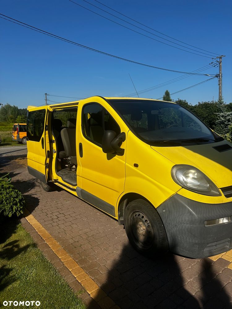 Opel Vivaro - 2