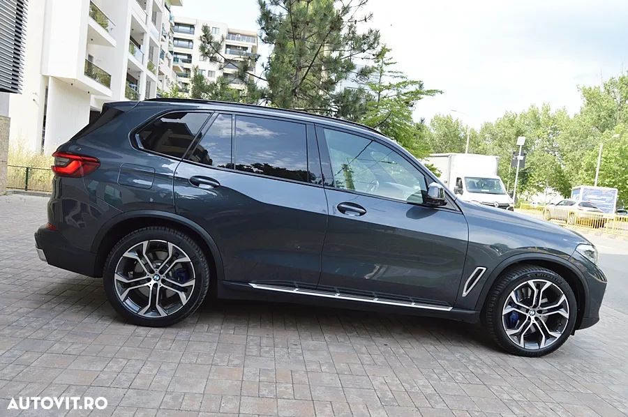 BMW X5 xDrive30d - 29