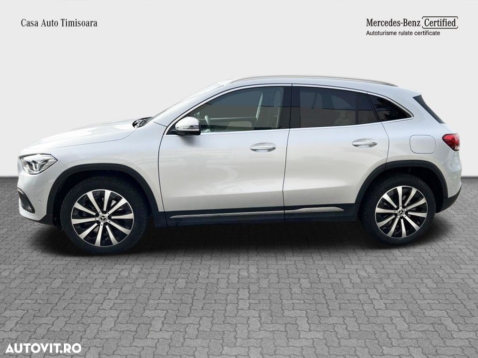 Mercedes-Benz GLA - 4