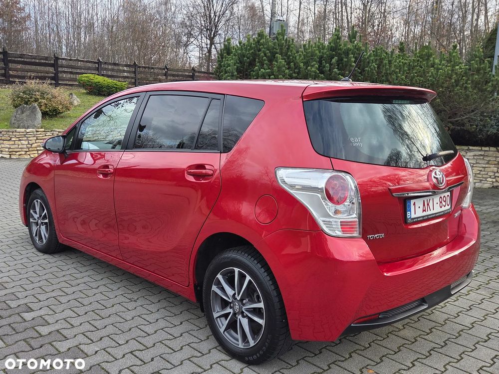 Toyota Verso 1.8 Premium MS - 6