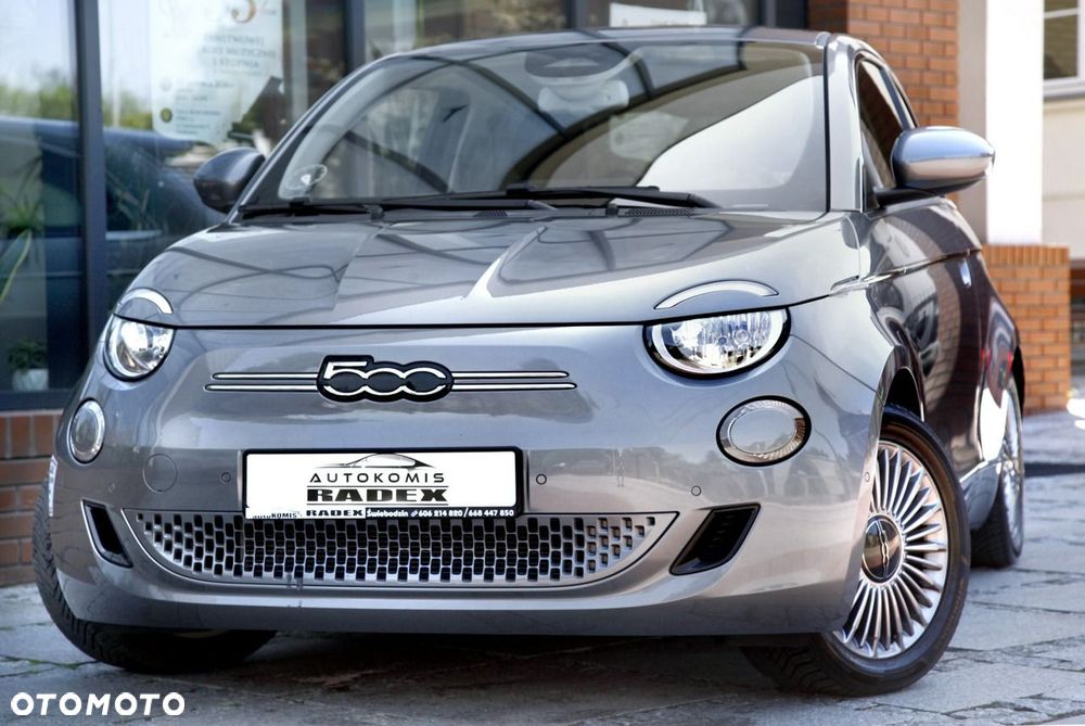 Fiat 500e - 17