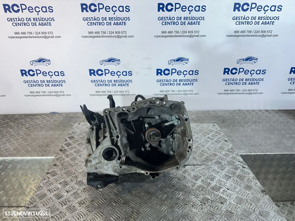 .Caixa 5 Velocidades Manual Renault Clio MK4 1.2i 16V JH3367 2012 - 2019 - 1