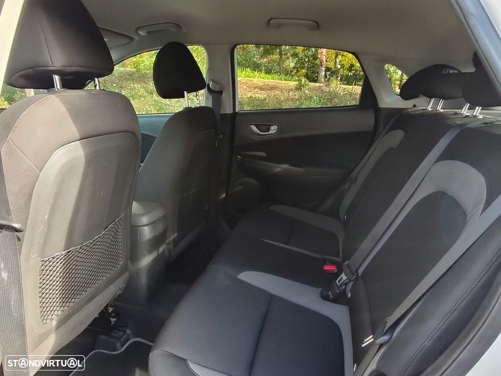 Hyundai Kauai - 6