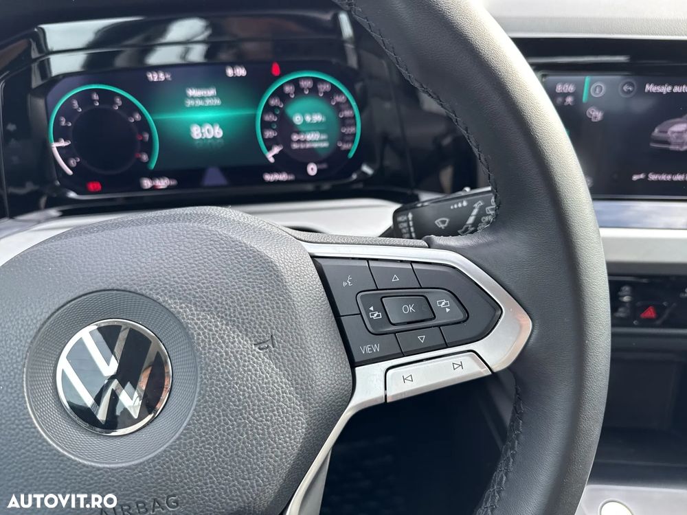 Volkswagen Golf - 17