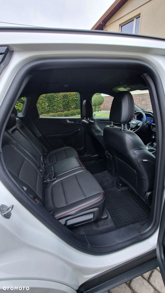 Ford Kuga 2.0 EcoBoost AWD ST-Line ASS - 22