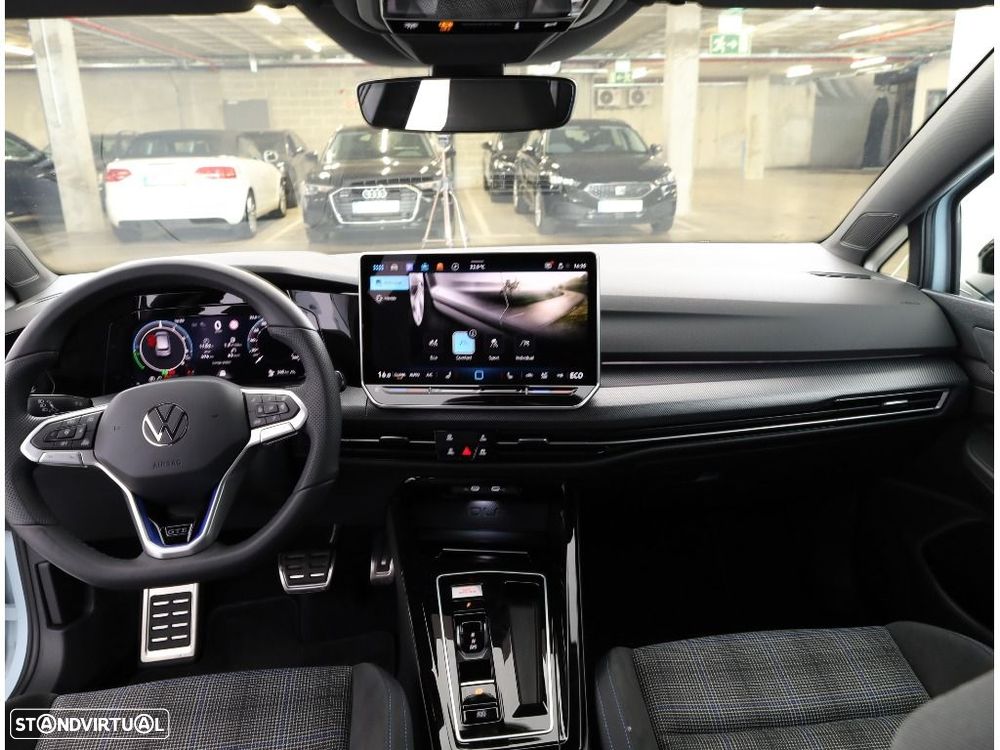 VW Golf 1.5 TSI e-Hybrid GTE DSG - 12