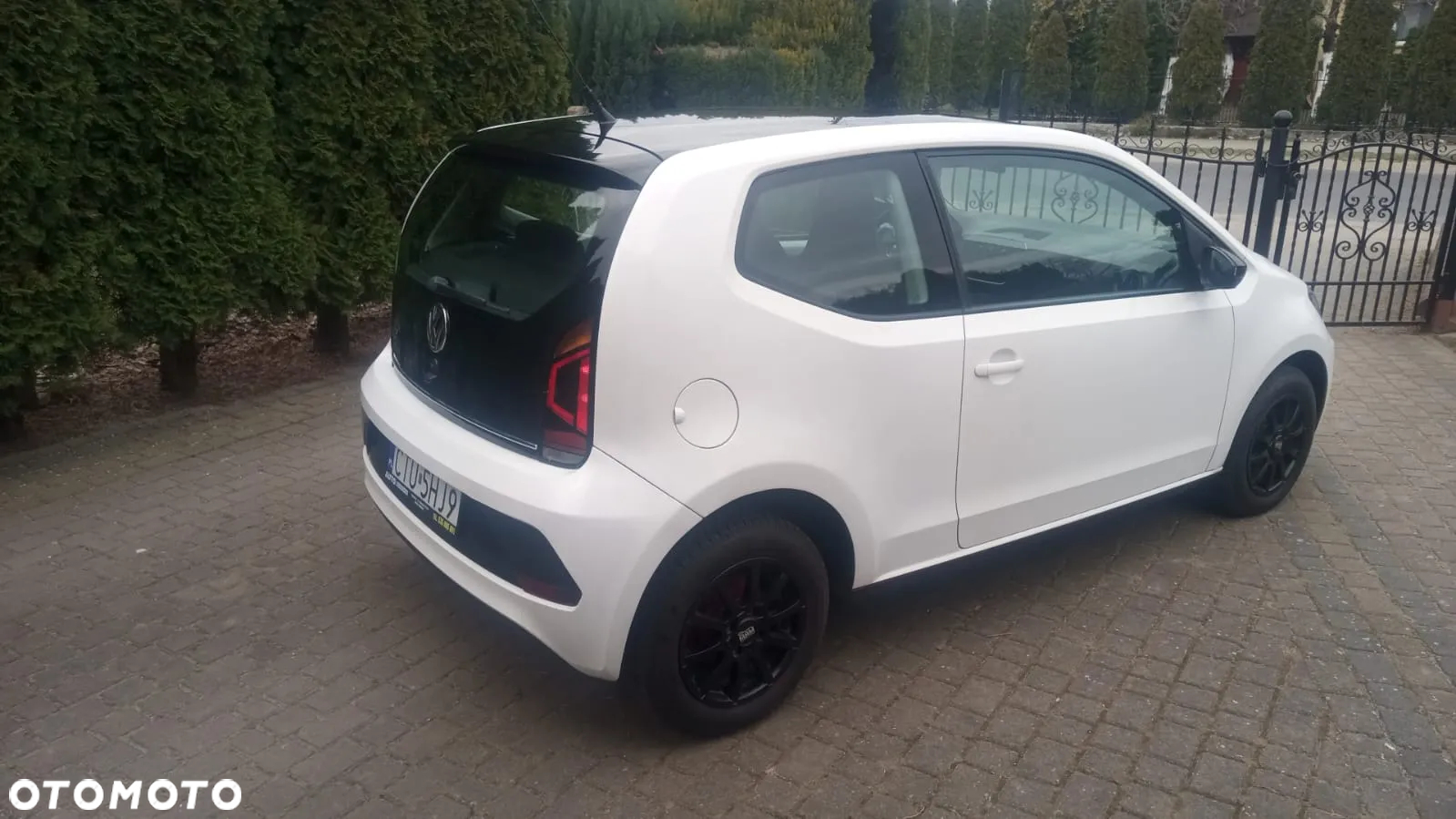 Volkswagen up! (BlueMotion Technology) high - 2