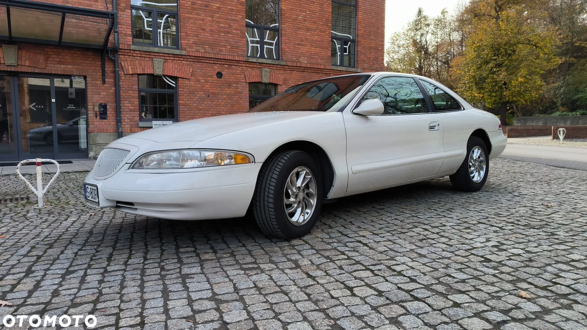 Lincoln Mark VIII 4.6 LSC - 1