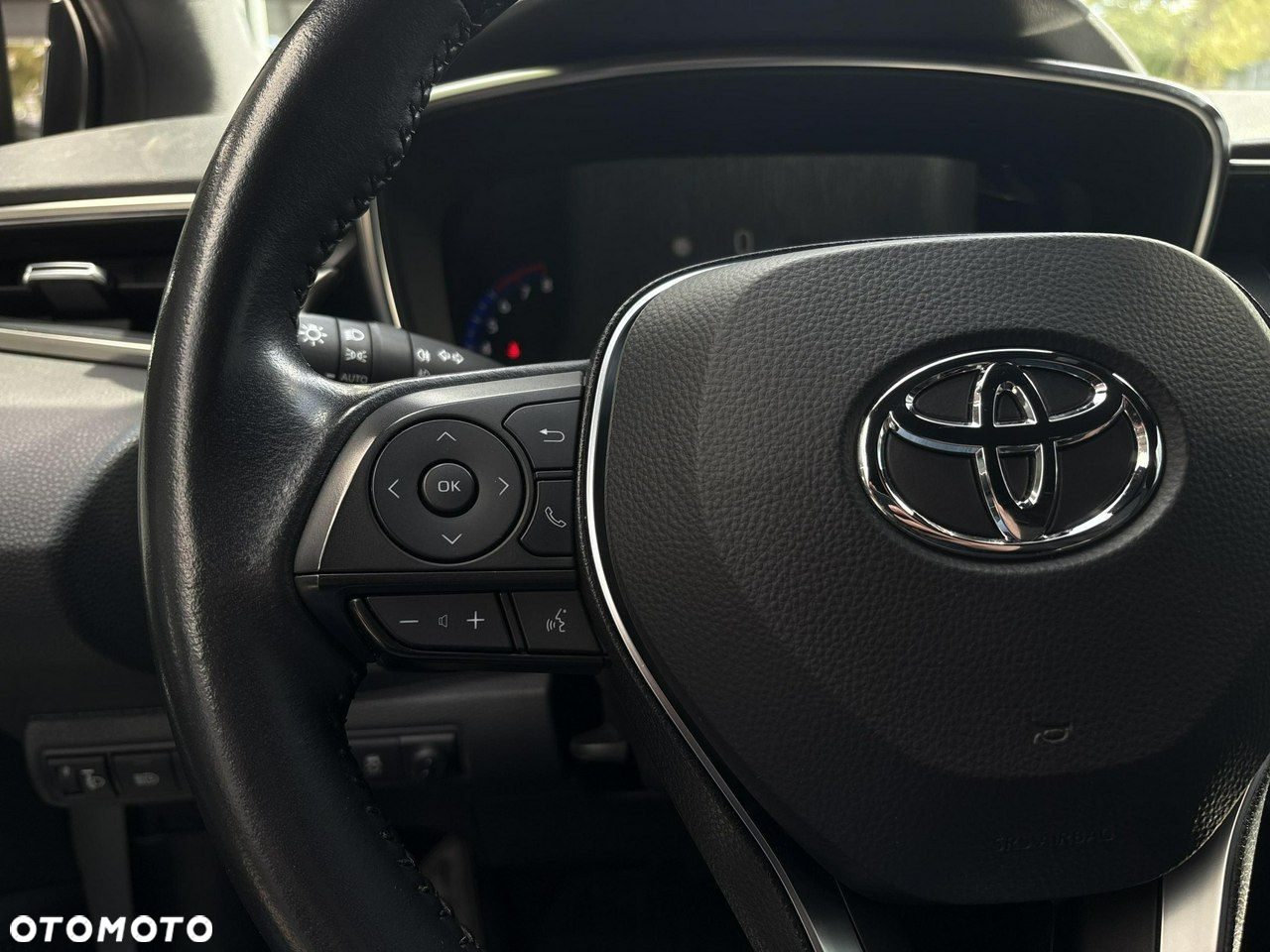 Toyota Corolla - 22