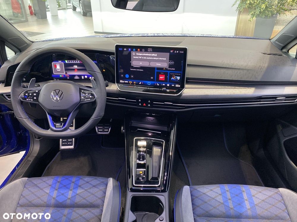 Volkswagen Golf - 23