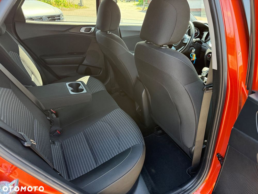 Kia XCeed 1.5 T-GDI L Business Line DCT - 12