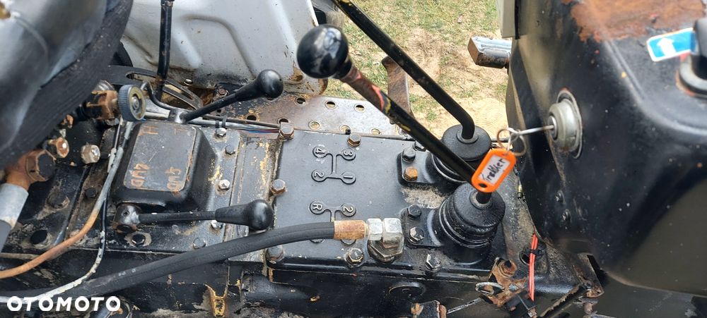 Shibaura SE 4040 4x4 - 10