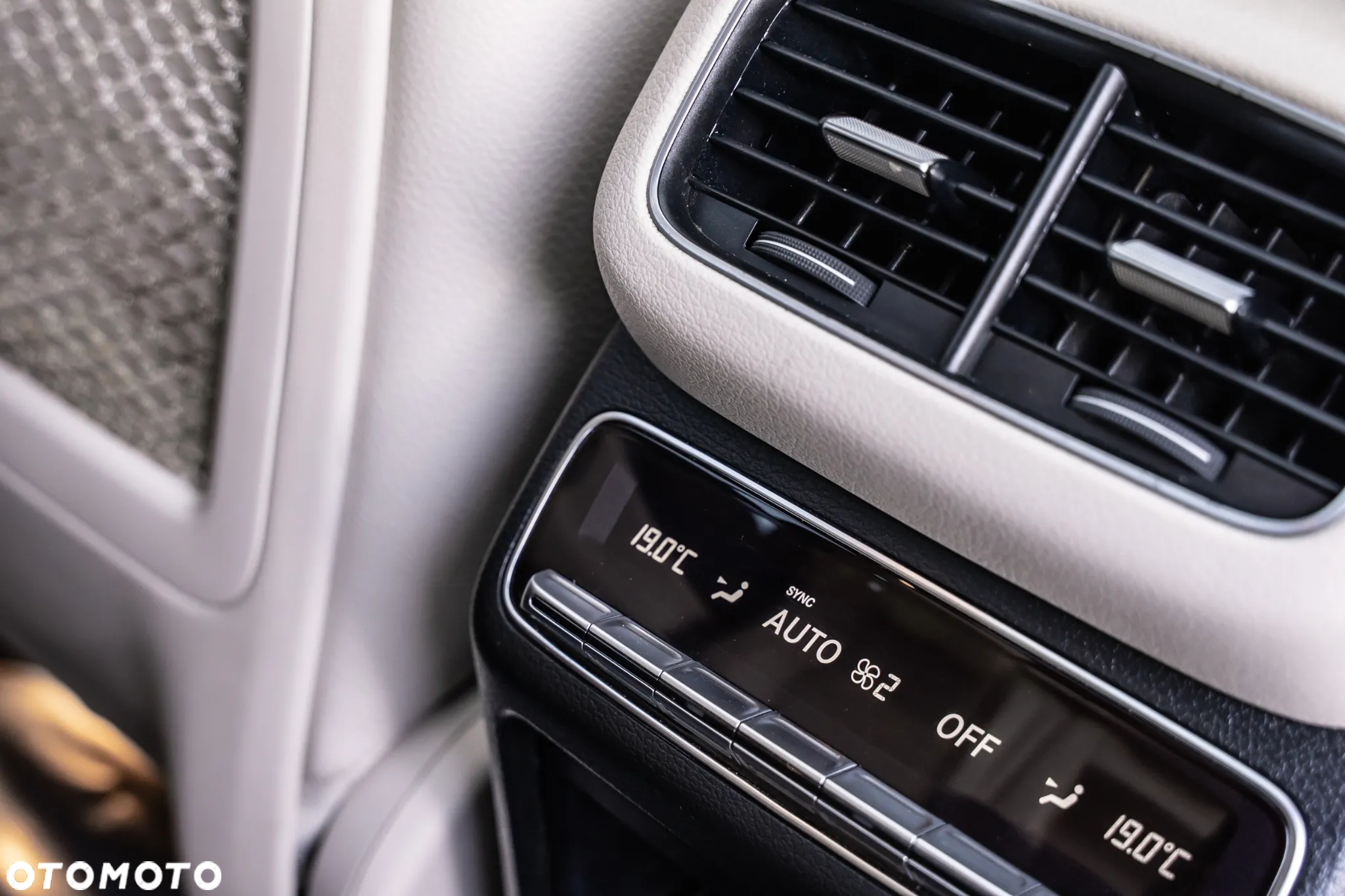 Mercedes-Benz GLS 400 d 4-Matic - 34