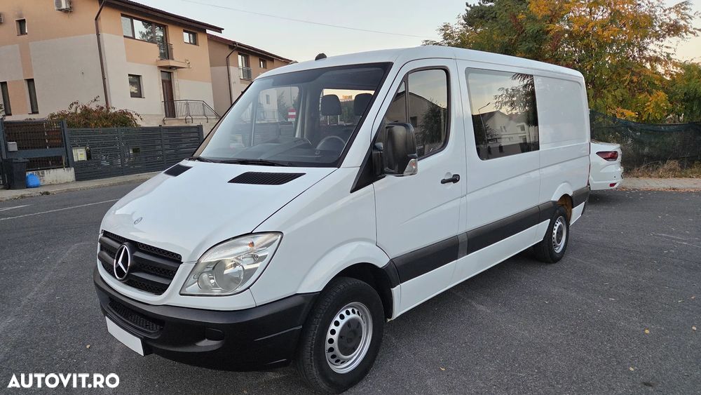 Mercedes-Benz Sprinter - 24