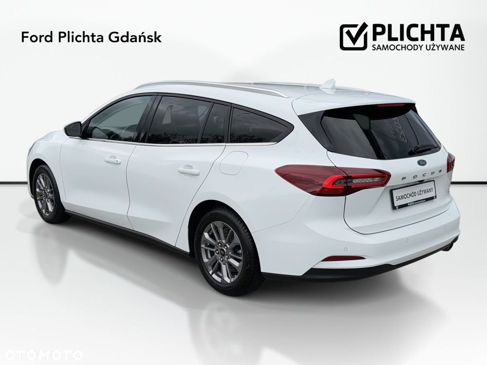Ford Focus - 8