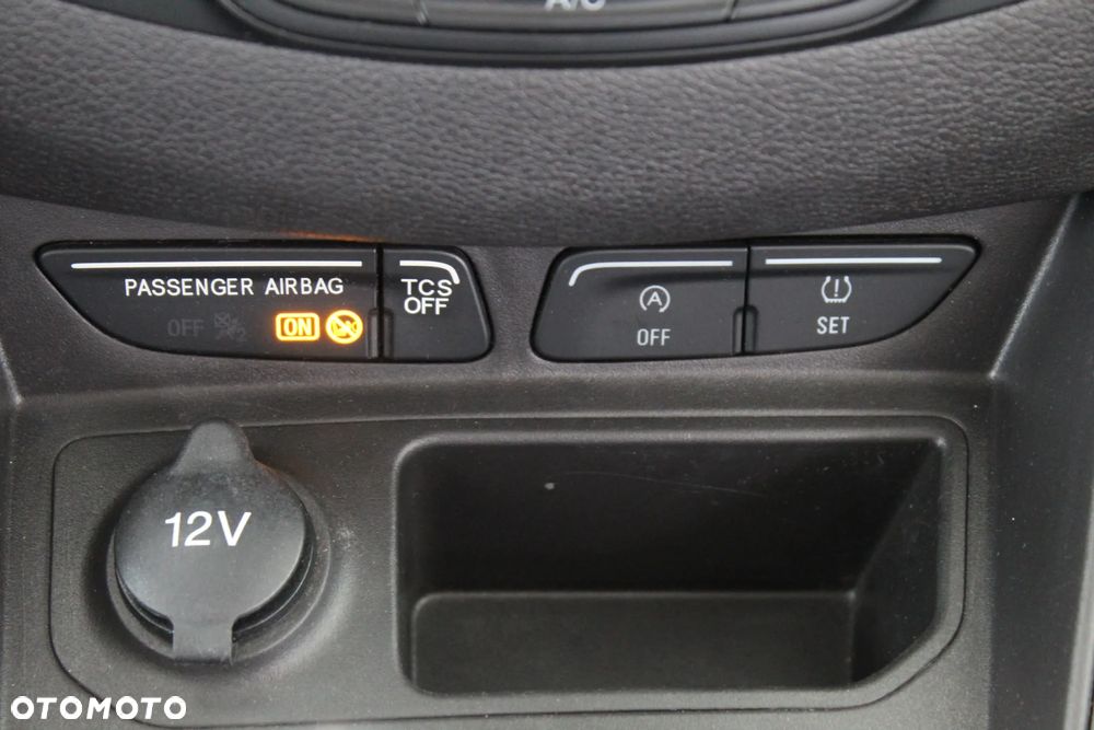 Ford Tourneo Courier 1.5 TDCi Trend - 17