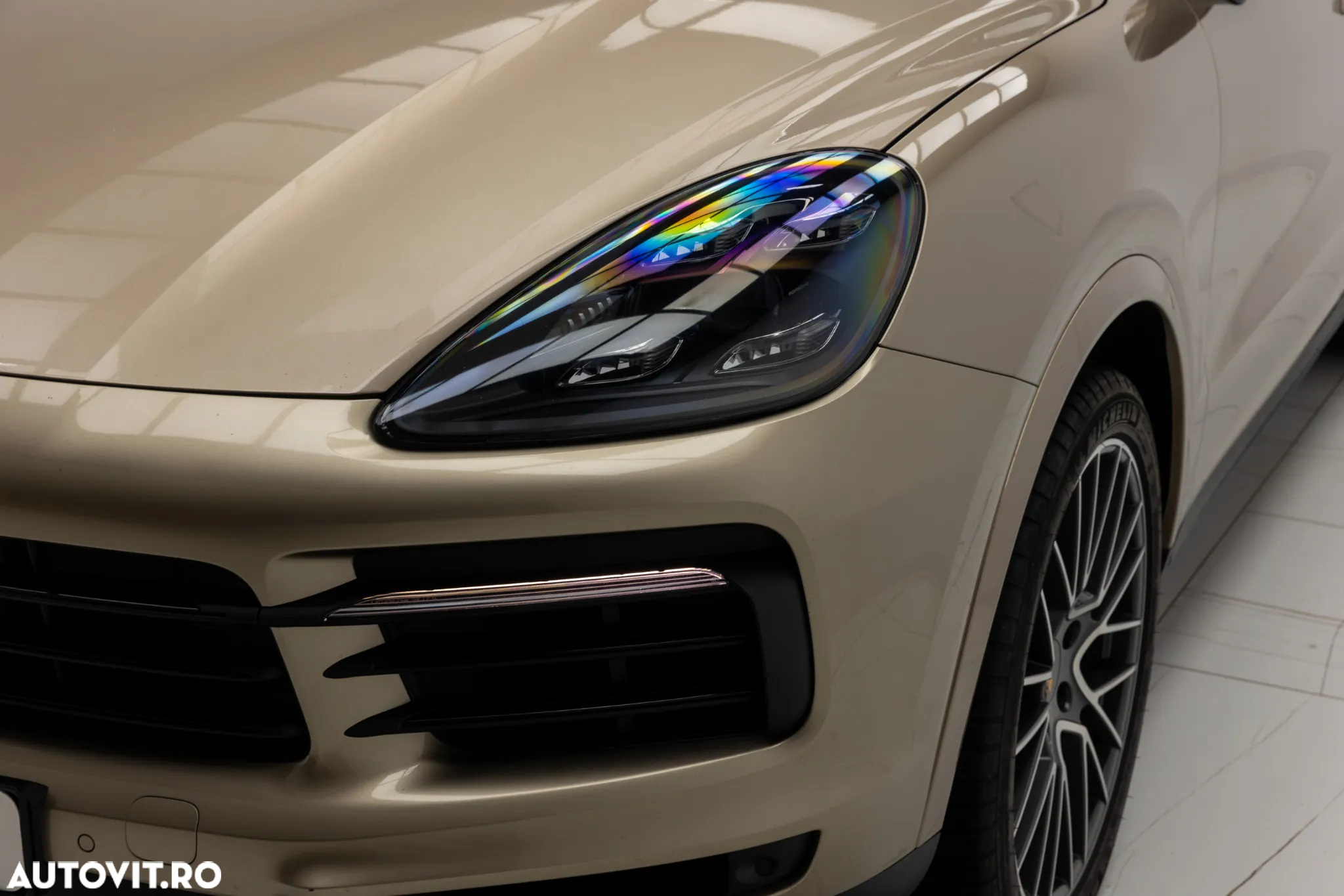 Porsche Cayenne S - 10