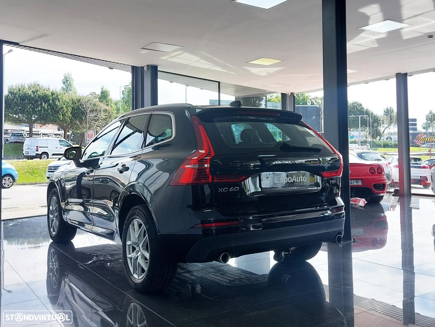 Volvo XC 60 2.0 T8 PHEV Momentum AWD - 4