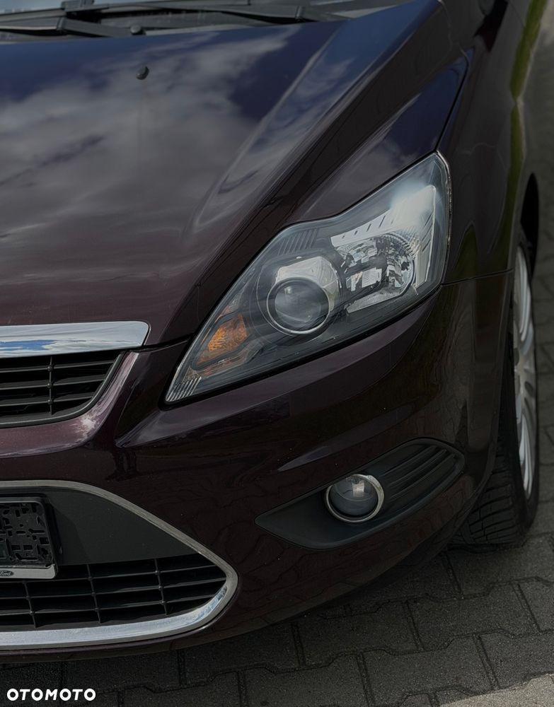 Ford Focus 1.6 Titanium - 19