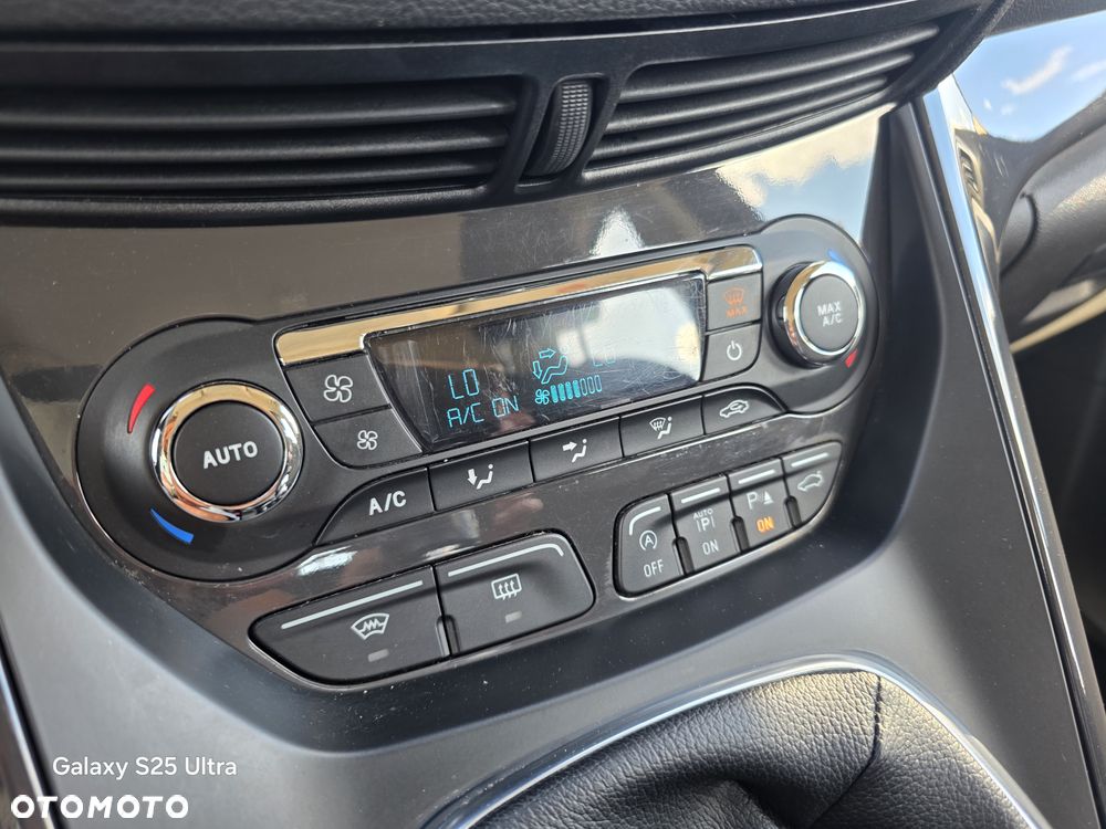 Ford Kuga 2.0 TDCi AWD Titanium - 11