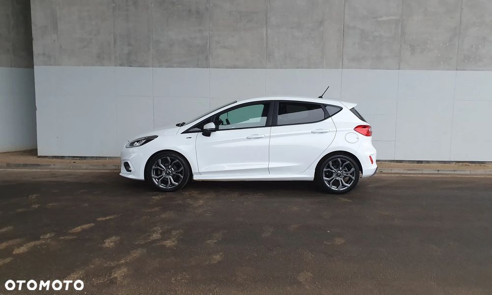 Ford Fiesta - 7