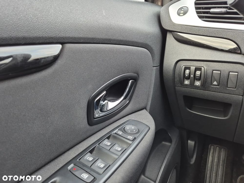 Renault Scenic 1.4 16V TCE TomTom Edition - 12