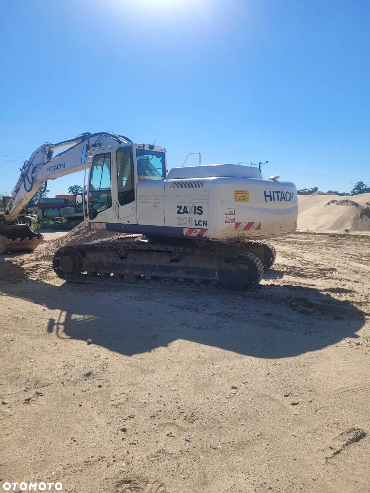 Hitachi ZX 250 LCN - 2