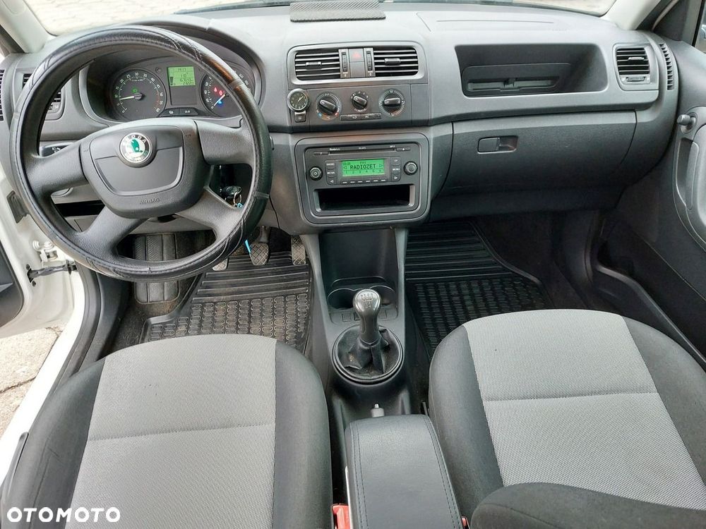 Skoda Fabia - 16