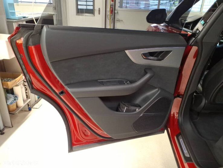 Audi SQ8 - 19