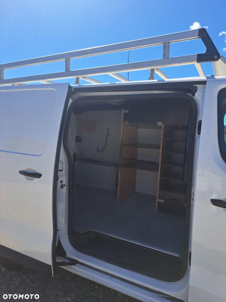 Opel vivaro - 10
