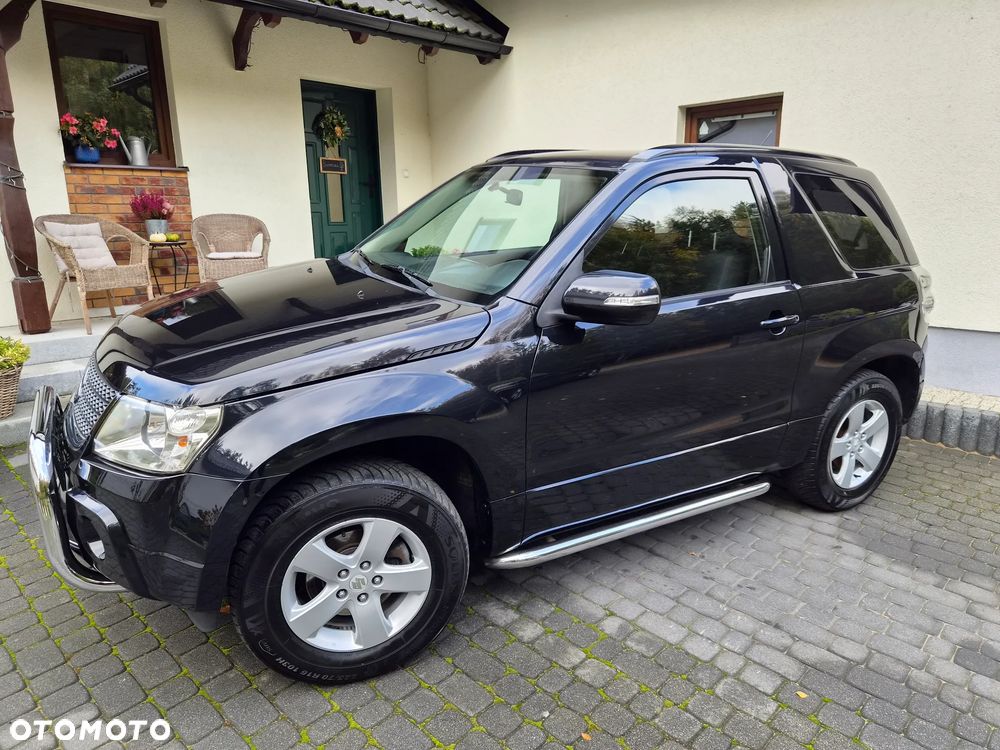 Suzuki Grand Vitara 2011 photo 3