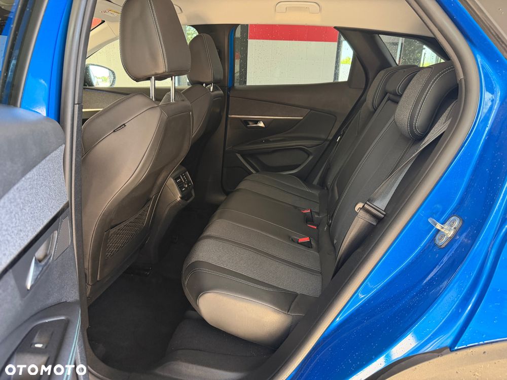 Peugeot 3008 1.2 PureTech Allure Pack S&S EAT8 - 21