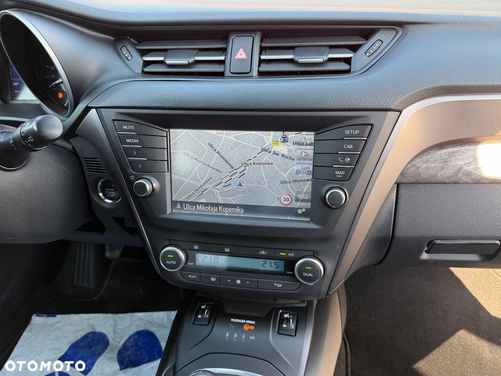 Toyota Avensis Touring Sports 2.0 D-4D Edition S+ - 13