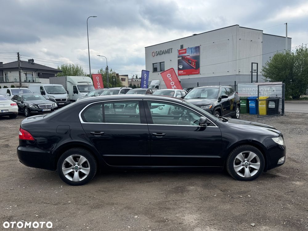 Skoda Superb 2.0 TDI Comfort - 14