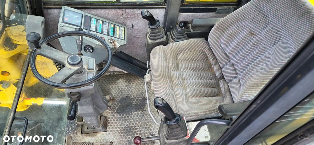 Kramer Koparka Kramer 812, 2001r, 4 koła skrętne, z Niemiec! - 16