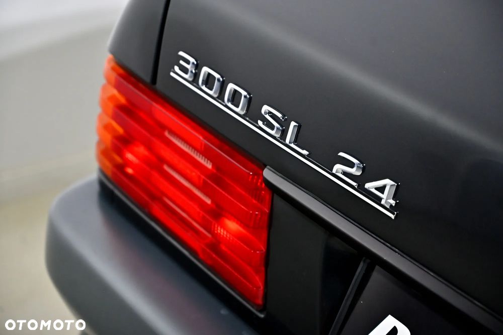 Mercedes-Benz SL - 19