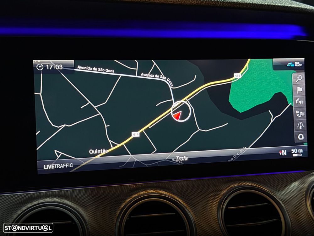 Mercedes-Benz E 220 d 4Matic 9G-TRONIC AMG Line - 24