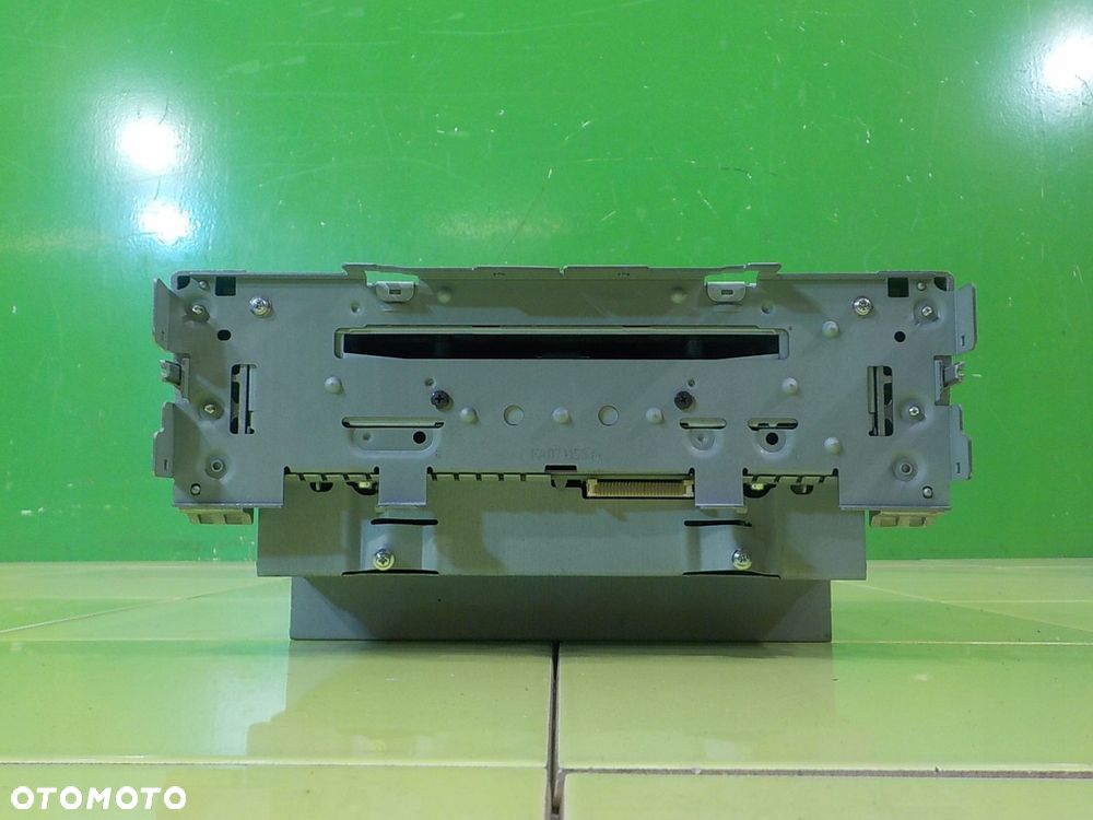 MERCEDES A W176 15r HB 5D radio A2469008214 A2469011305 A2129020710 - 1