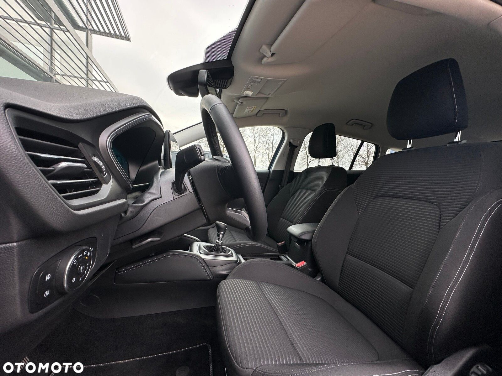 Ford Focus - 12