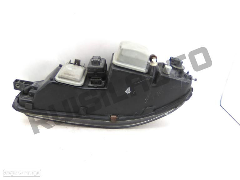 Ótica / Farol Direito  Fiat Brava [1995_2001] 1.4 - 4