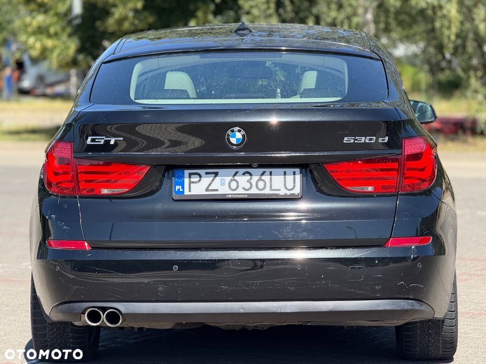 BMW 5GT 530d - 8