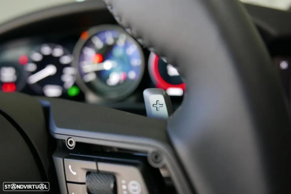 Porsche 911 (992) Carrera 4S PDK - 19