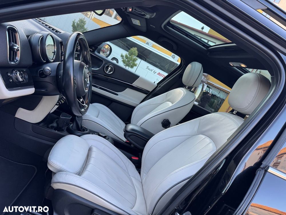 Mini Countryman - 12