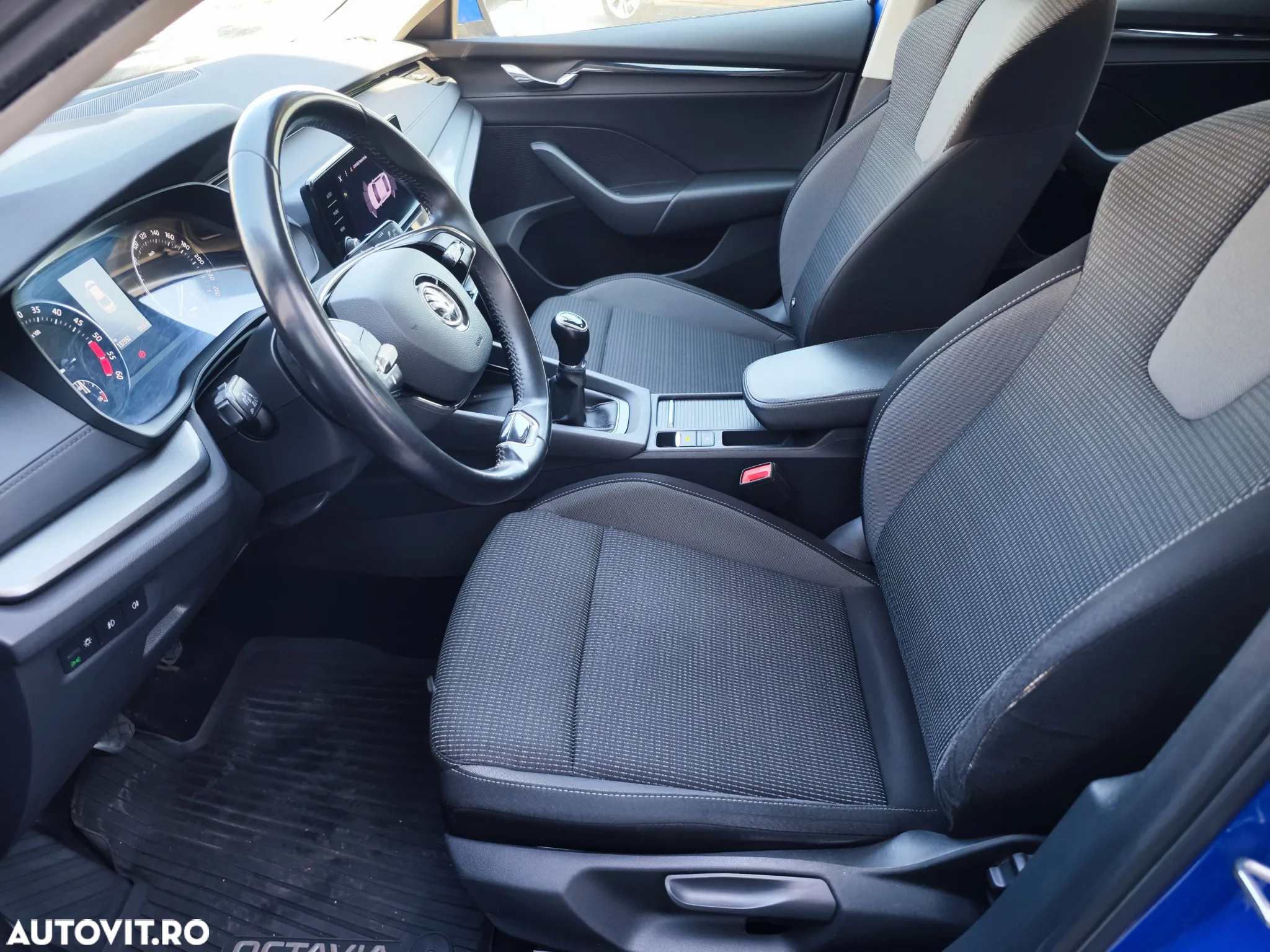 Skoda Octavia 2.0 TDI Ambition - 11