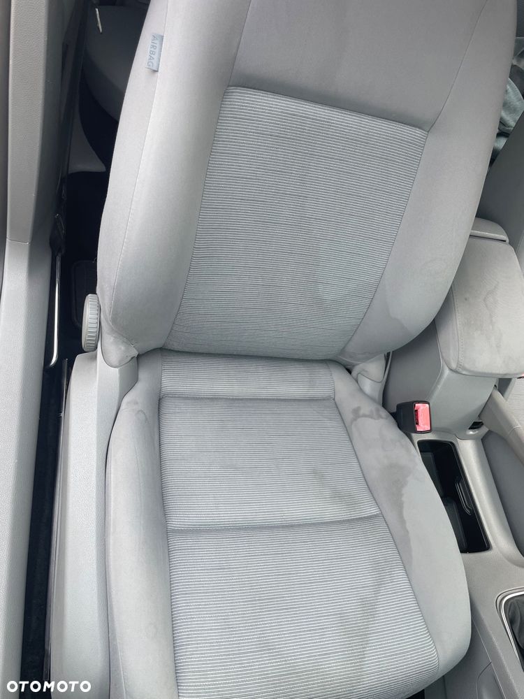 Volkswagen Golf 1.9 TDI Comfortline - 20
