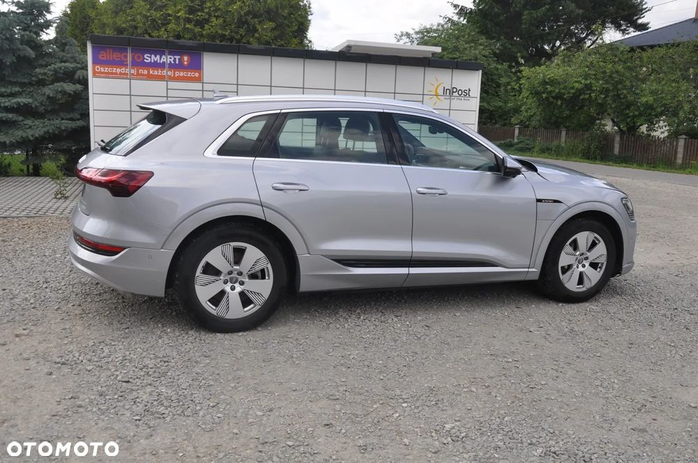Audi e-tron 50 Quattro S Line - 4