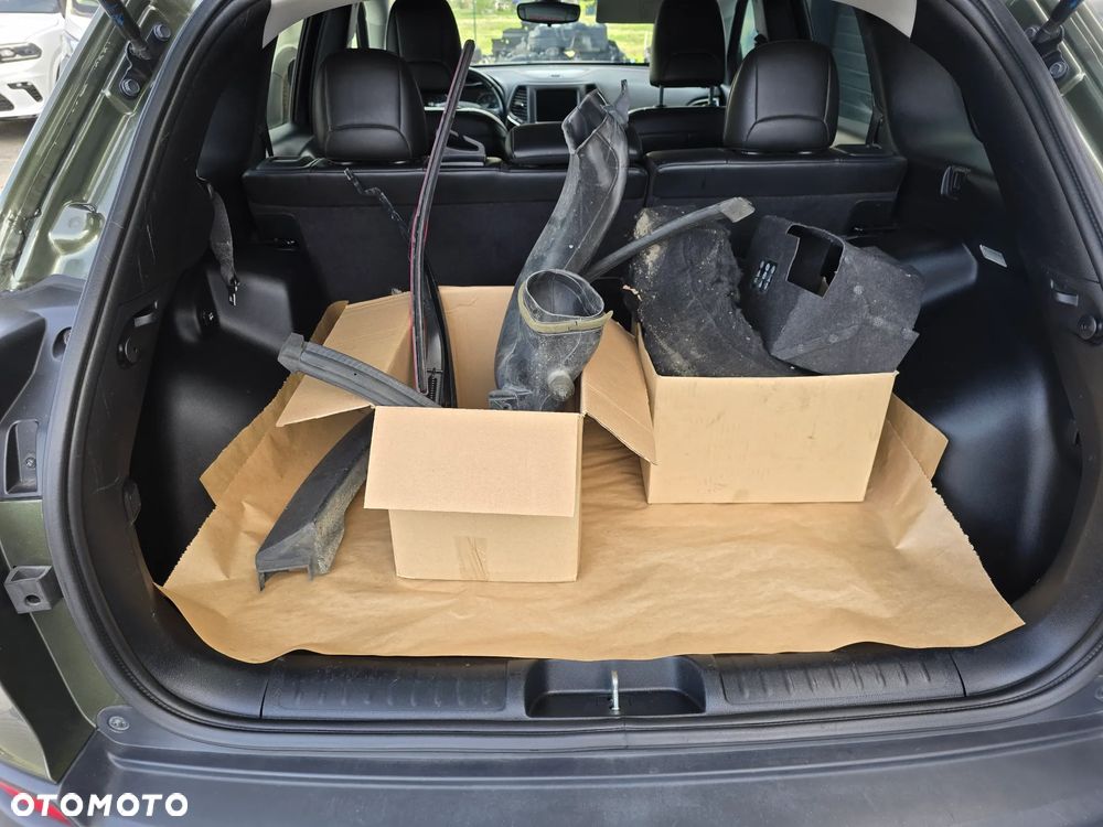 Jeep Cherokee 3.2 V6 Pentastar Active Drive Lock Autom Trailhawk - 11