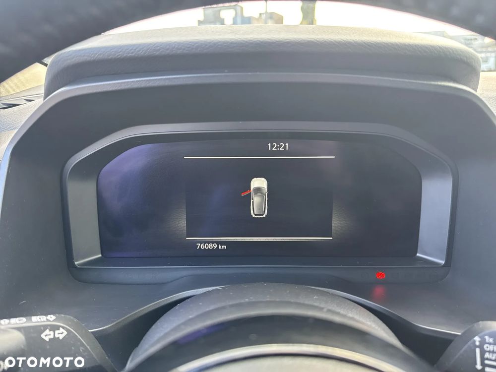 Nissan Qashqai 1.3 DIG-T N-Connecta EU6d - 14