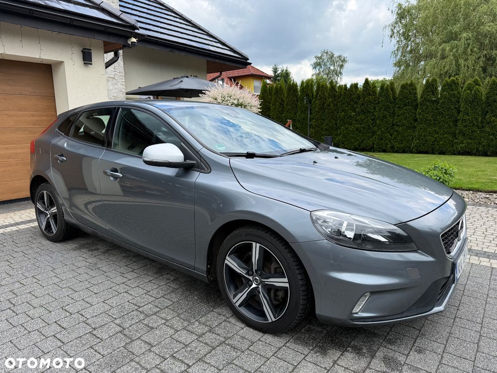 Volvo V40 D3 Geartronic RDesign - 8