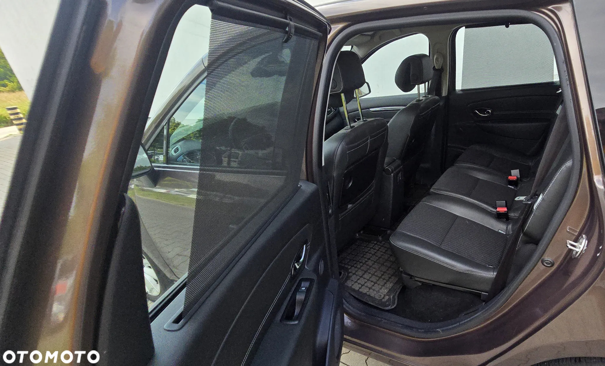 Renault Scenic - 31